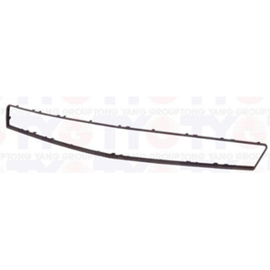 Chev Utility Grille Moulding Upper 2012+