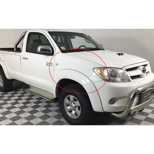 Toyota Hilux PAINTED Front Fender LH/RH with Moulding Holes 2005-2011 SUPER WHITE